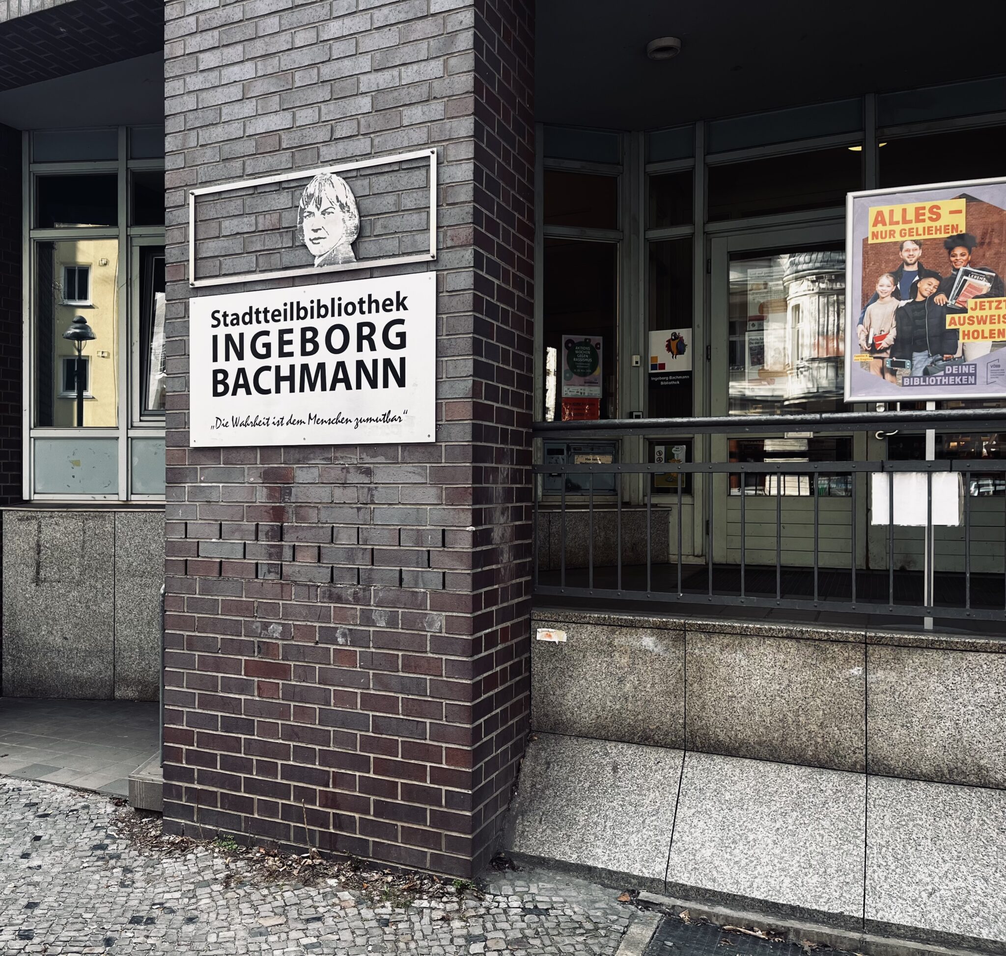 Ingeborg-Bachmann-Bibliothek, Nehringstr. 10